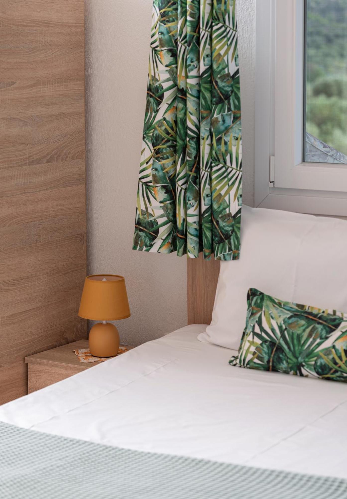 Luxury Apartment Nikiti  Ngoại thất bức ảnh